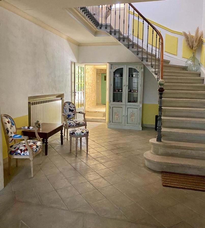 La Maison Des Autres, Piscine Chauffee, Chambres D'Hotes Proches Uzes, Nimes, Pont Du Gard Saint-Genies-de-Malgoires المظهر الخارجي الصورة