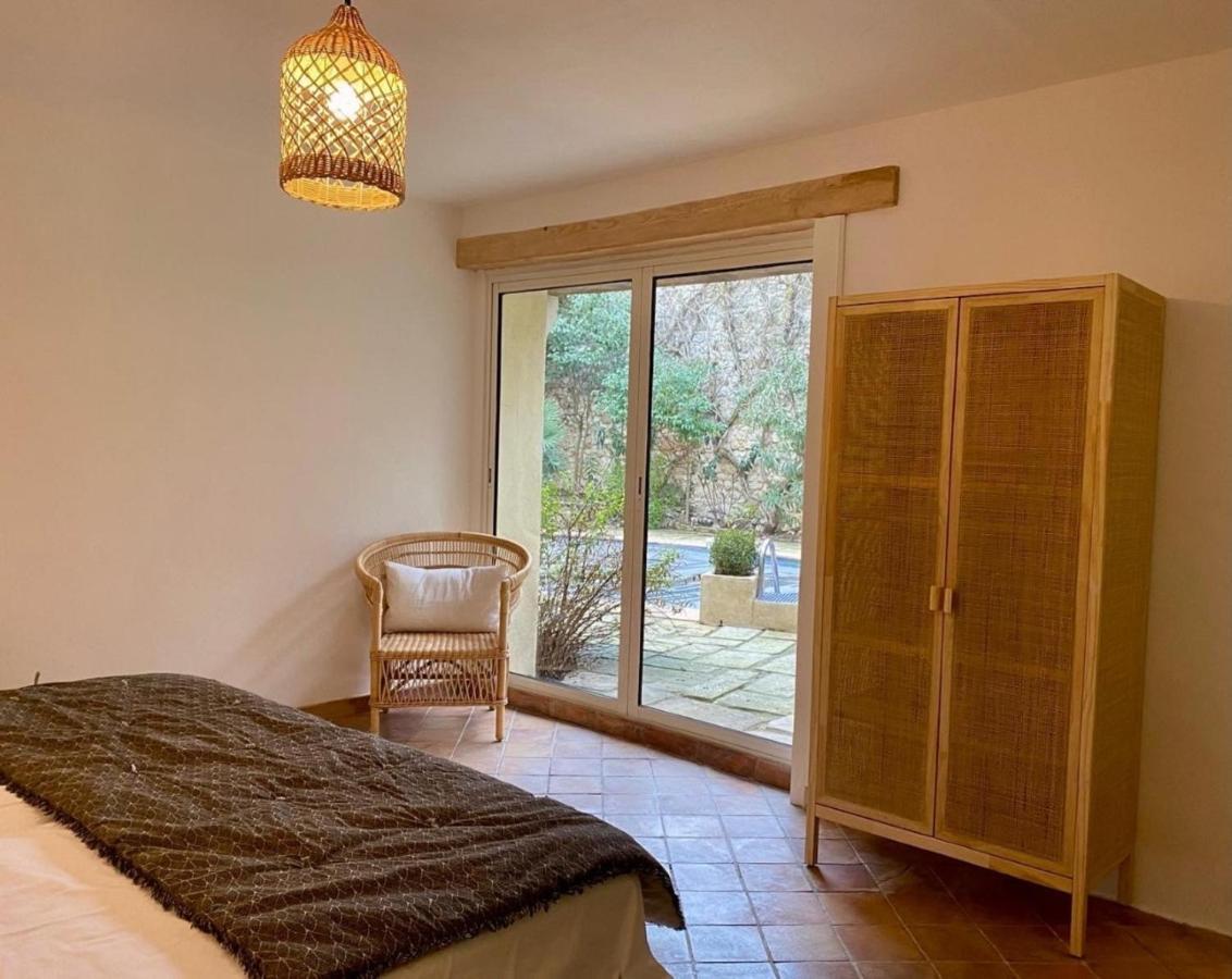 La Maison Des Autres, Piscine Chauffee, Chambres D'Hotes Proches Uzes, Nimes, Pont Du Gard Saint-Genies-de-Malgoires المظهر الخارجي الصورة