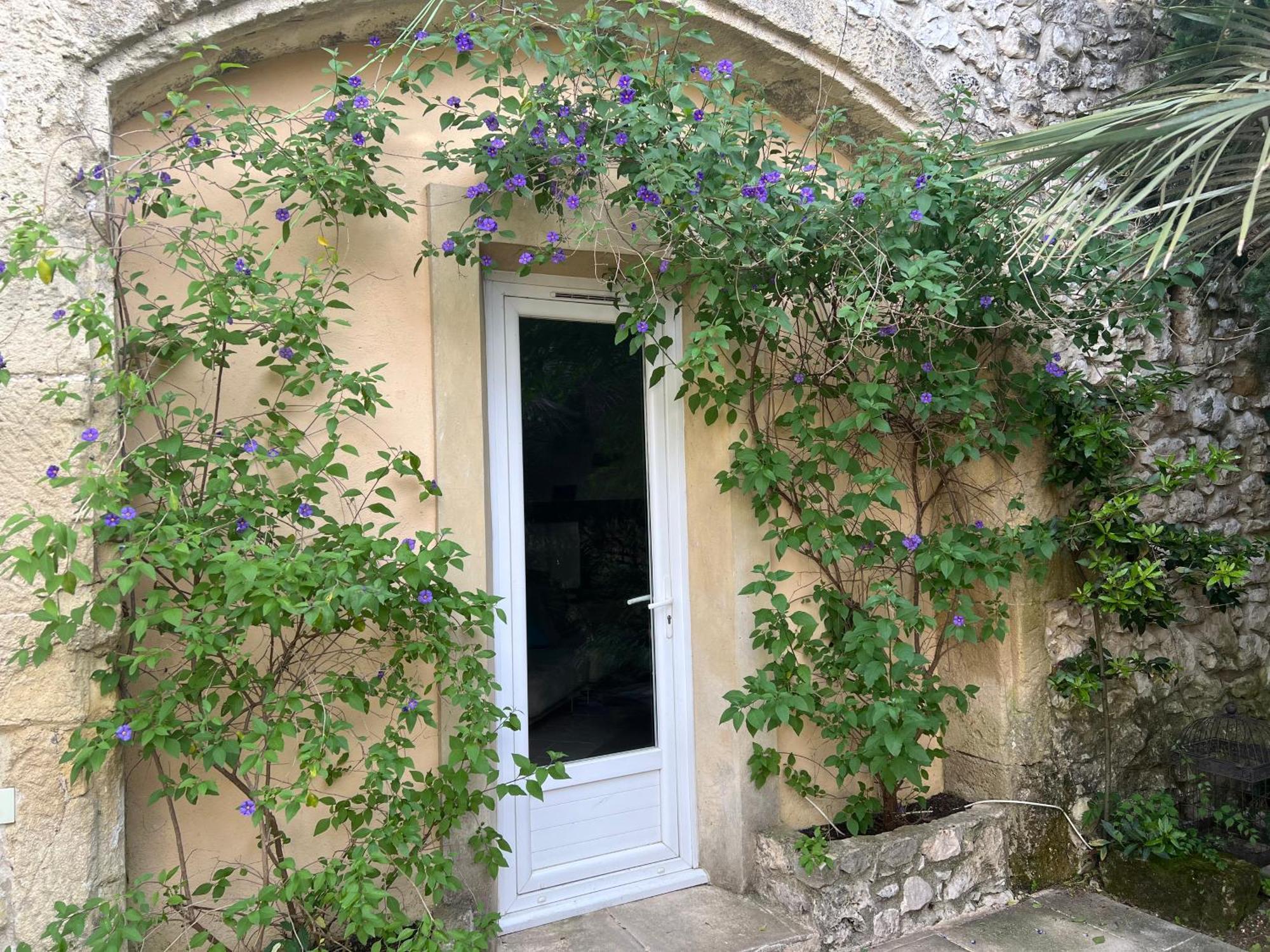 La Maison Des Autres, Piscine Chauffee, Chambres D'Hotes Proches Uzes, Nimes, Pont Du Gard Saint-Genies-de-Malgoires المظهر الخارجي الصورة