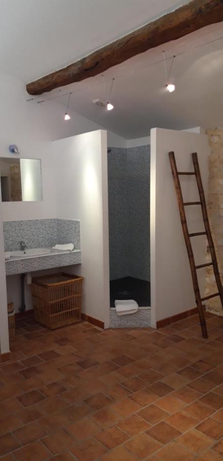 La Maison Des Autres, Piscine Chauffee, Chambres D'Hotes Proches Uzes, Nimes, Pont Du Gard Saint-Genies-de-Malgoires المظهر الخارجي الصورة